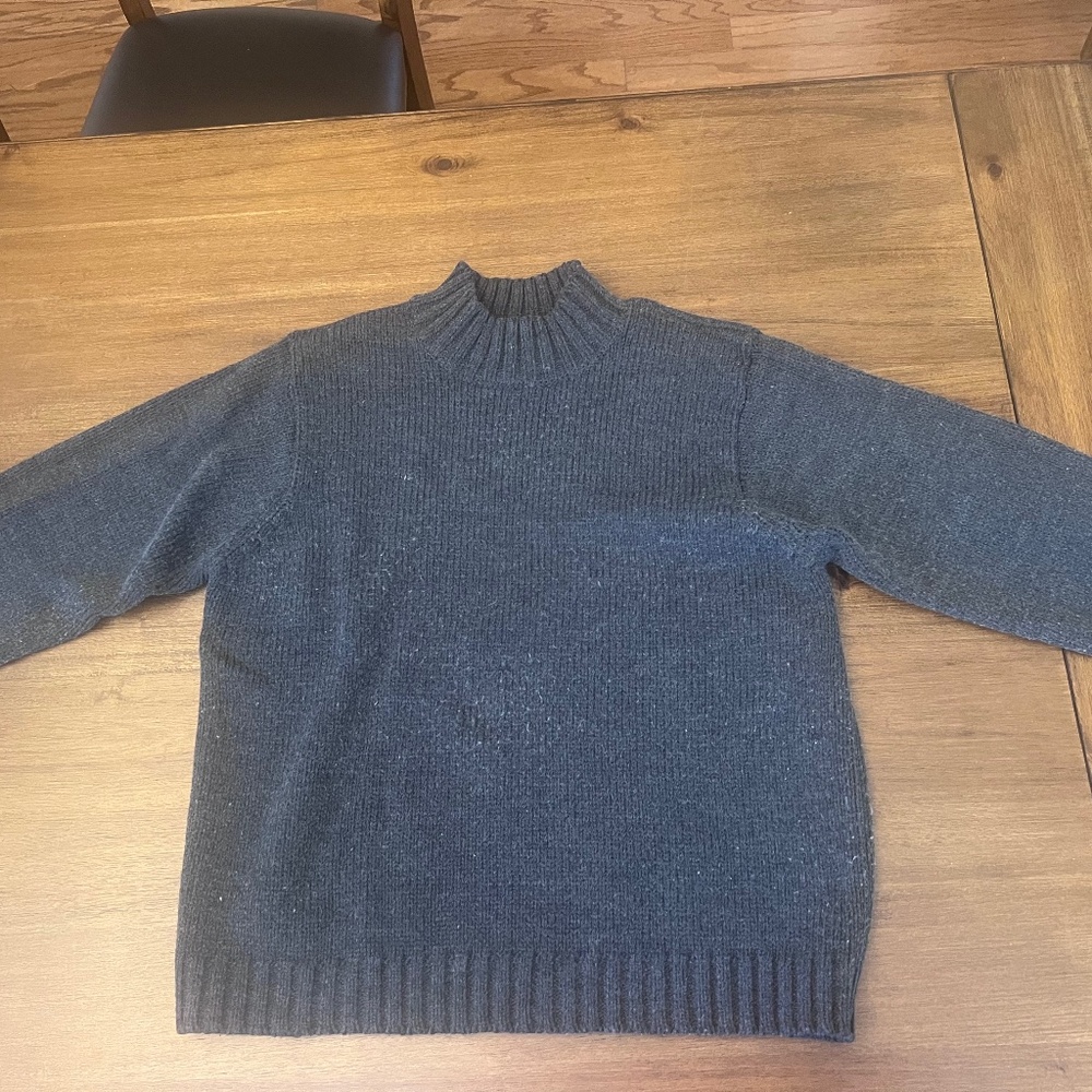 Gray turtleneck sweater